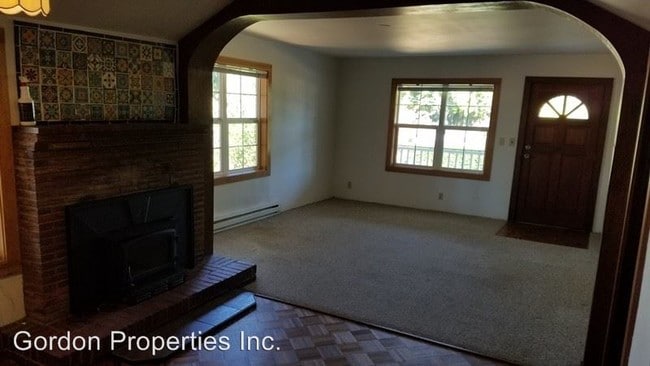 Building Photo - 1 br, 2 bath House - 16200 SW Division St