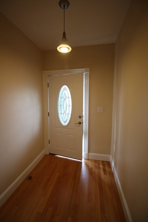Primary Photo - 451 Ashmont St