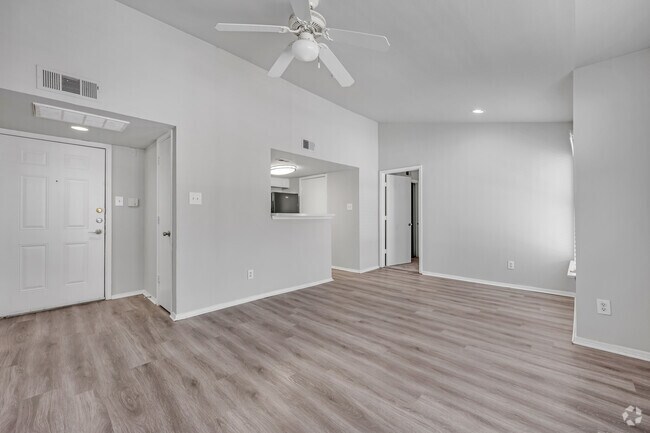 2HAB, 2BA - 812 ft² - The of Sorrento- Low Income Apartments