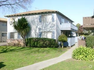 Building Photo - 1123 Ayala Dr