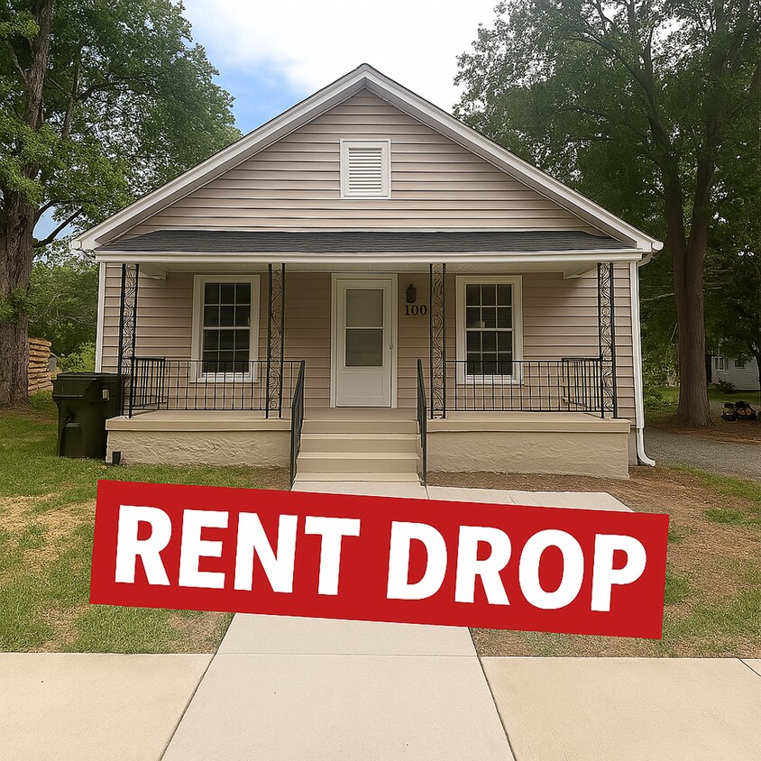 Foto principal - Freshly updated two bedroom, 1 bath house ...