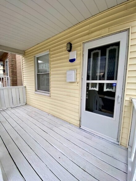 Foto del edificio - 1614 Myler St