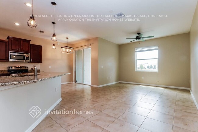 Building Photo - 3742 Silverlake Way