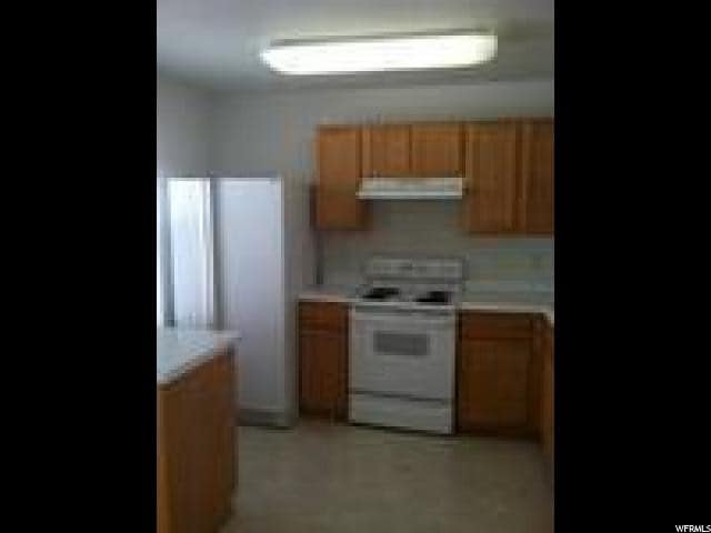 Building Photo - 904 Gleneagle Ct