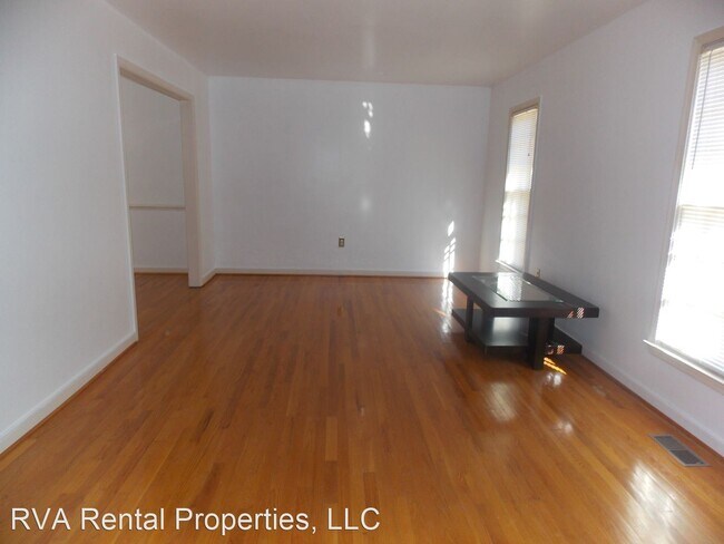 Foto del edificio - 4 br, 2.5 bath House - 3804 Voyager Drive