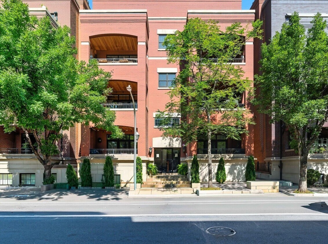Primary Photo - 1248 W Jackson Blvd