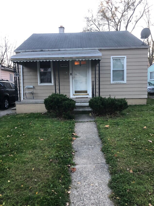 18776 Kenosha St, Harper Woods, MI 48225 House Rental in Harper Woods