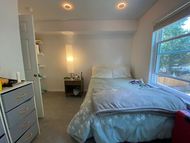 Foto del edificio - 1327 Belmont St NW