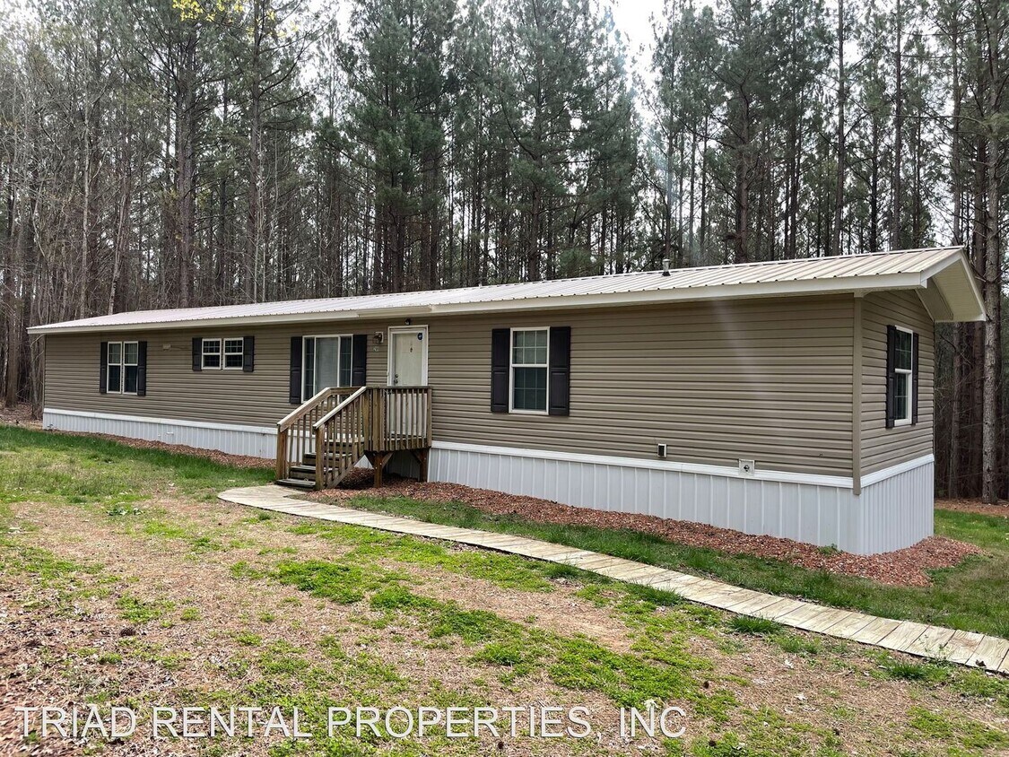 200 Mose Glover Rd, Denton, NC 27239 House Rental in Denton, NC