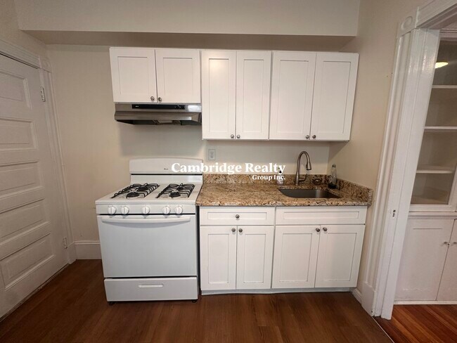 Building Photo - 875 Massachusetts Ave