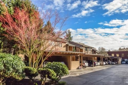 Building Photo - 2 bedroom in Seattle WA 98133
