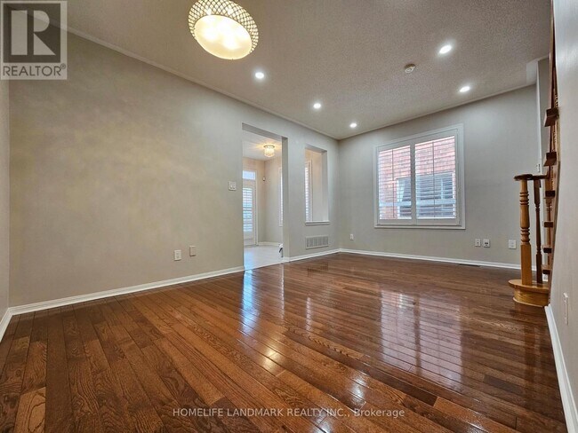 Building Photo - 1310 Galesway Blvd