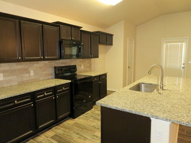 Building Photo - Beautiful Home Located In Upland Heights D...