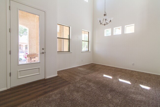 Foto del edificio - 3873 E Bridgeport Pkwy