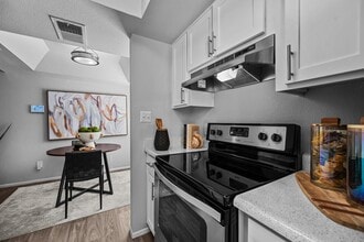 Sierra Walk Apartments - Sierra Walk