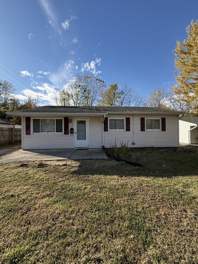 Photo - 1242 Sanford Dr House