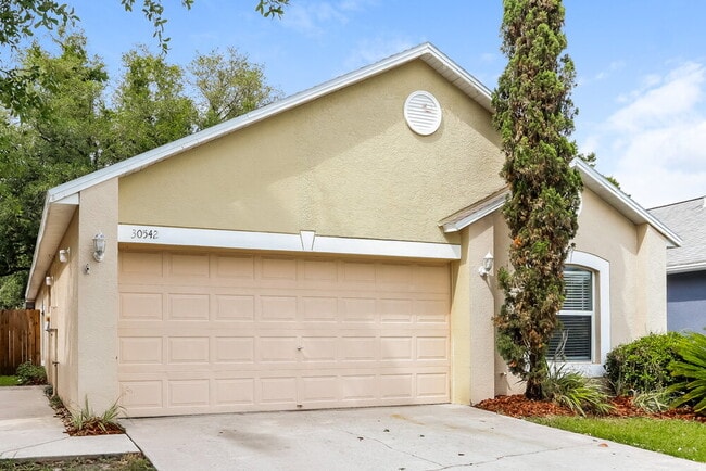 Building Photo - 30542 Double Dr