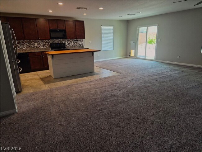 Foto del edificio - 3807 Sedgwick Ave