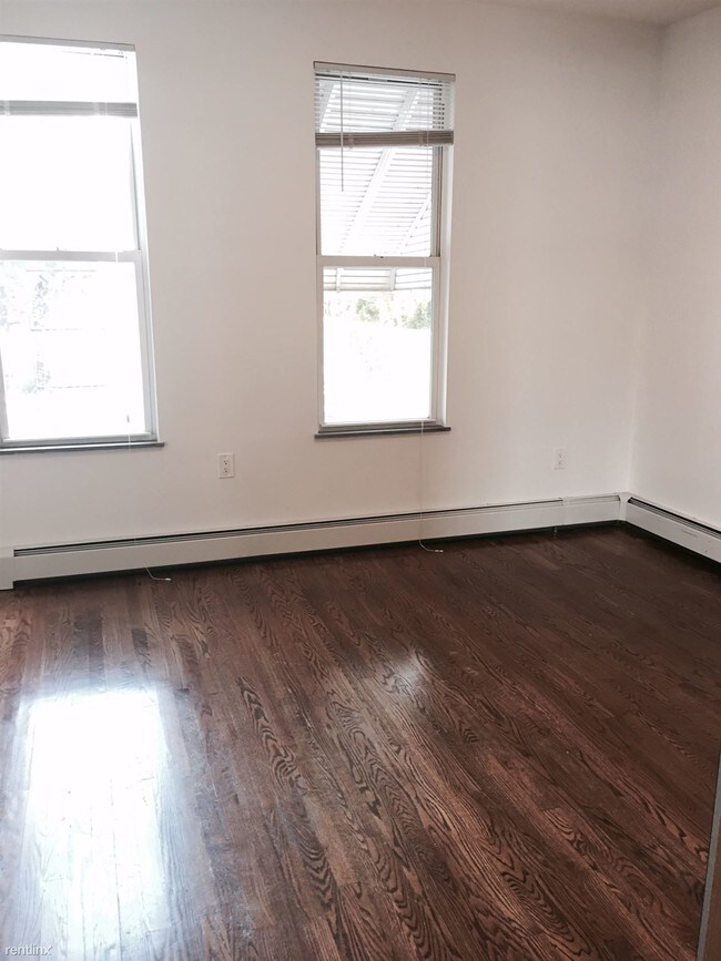 Building Photo - 2 br, 1 bath Apartment - 2616 30th St