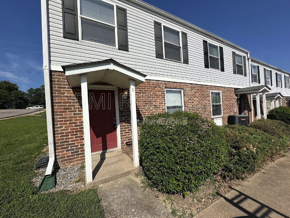 Foto principal - 3514 E Richmond Rd