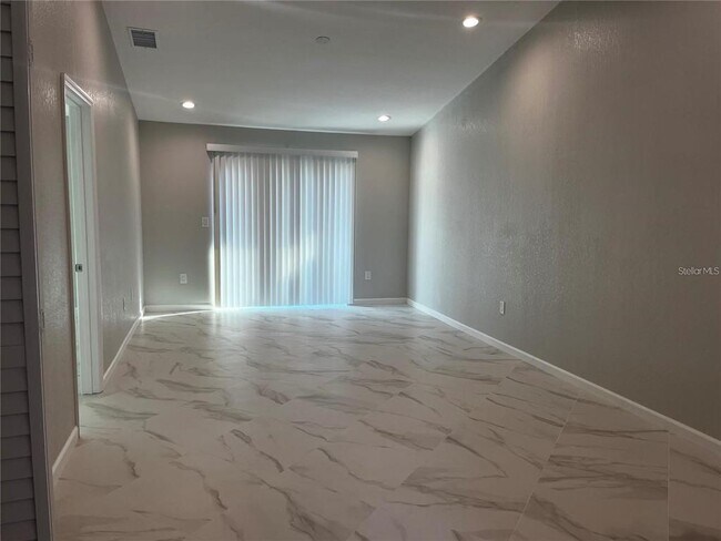 Foto del edificio - 1817 Orange Blvd Way