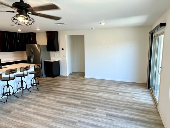 Building Photo - Fantastic 1 year NEW KB Home in Tierra La ...