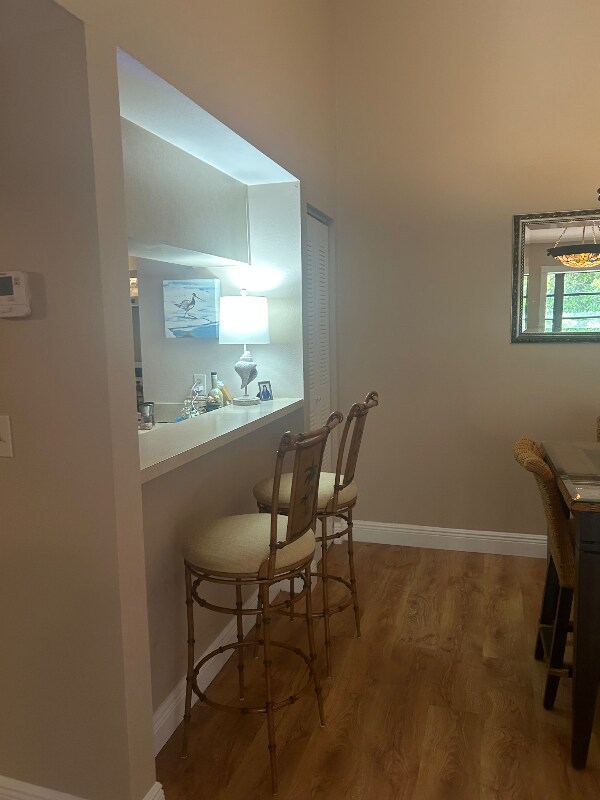 Foto del edificio - 8121 S Woods Cir