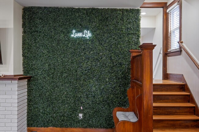 Foto del edificio - 1317 Bemis St SE