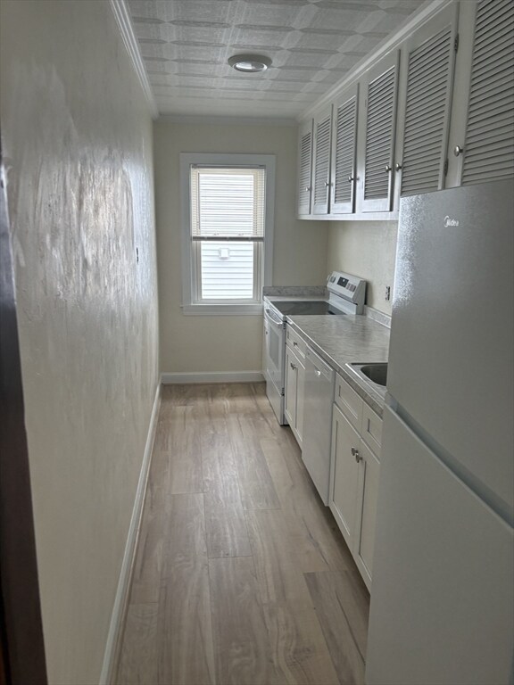 Building Photo - 128 Ingleside Ave