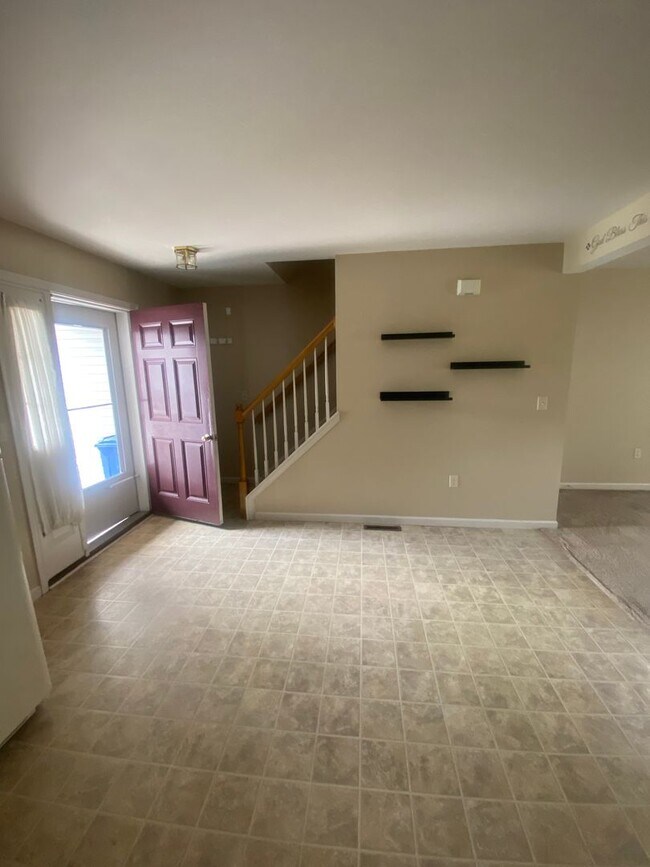 Foto del edificio - Three Bedroom Townhouse