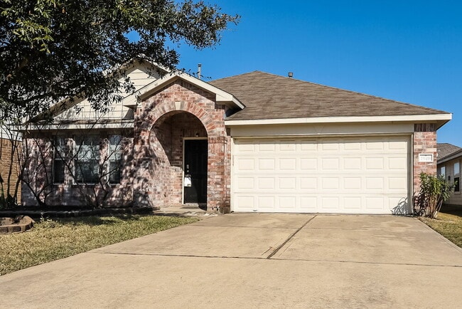 Building Photo - 25418 Barmby Dr