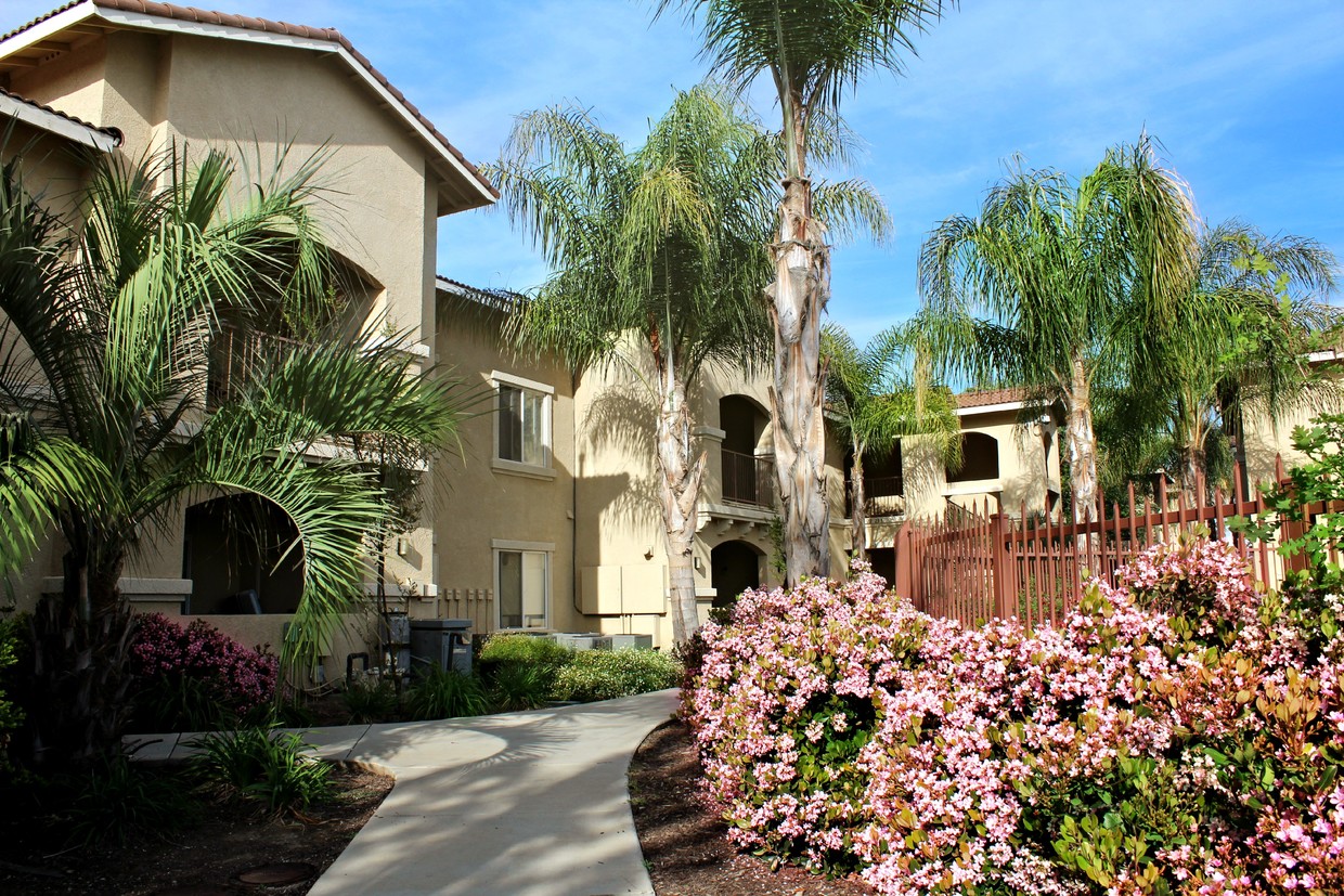 Primary Photo - Granville Luxury Apartments