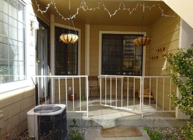 Building Photo - 5934 Gunbarrel Ave