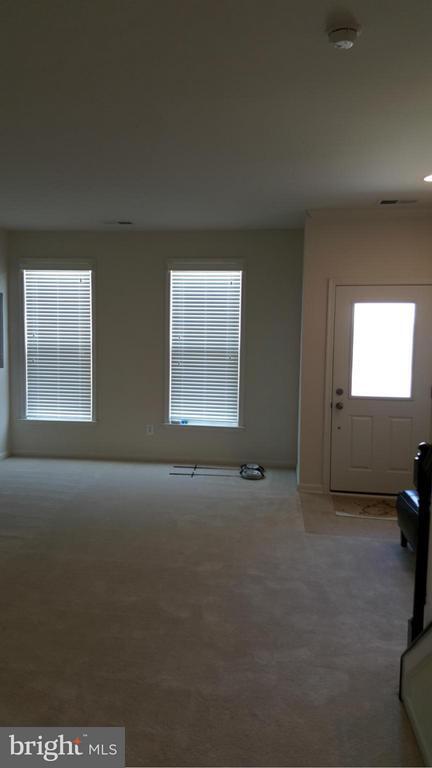 Building Photo - 21725 Pagoda Terrace
