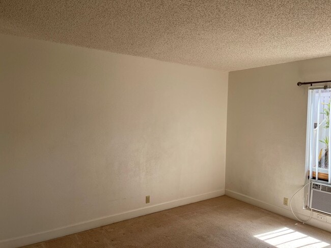 Building Photo - Cliffside Village at Waipio – 2 Bed, 1.5 B...