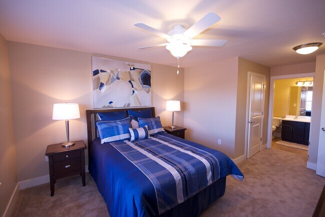 Building Photo - 2821 Biggin Hill Ct