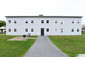 Building Photo - 7404 Allemaengel Rd