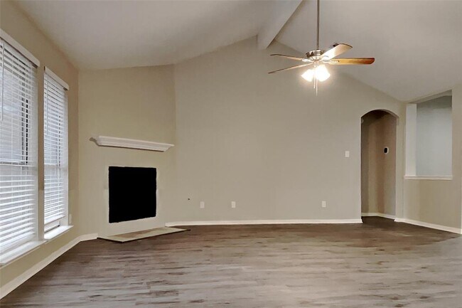 Building Photo - 1726 Stonehaven Village Cir