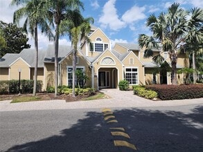 Building Photo - 1075 S Hiawassee Rd