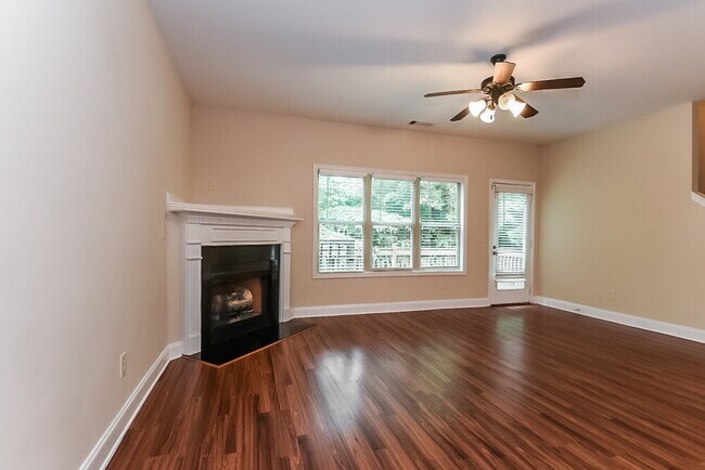 Foto del edificio - 113 Bethany Manor Dr