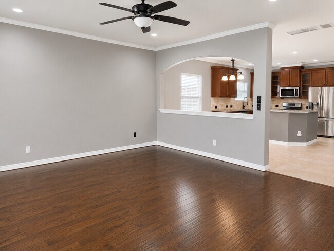 Foto del edificio - 28547 Lockeridge Springs Dr