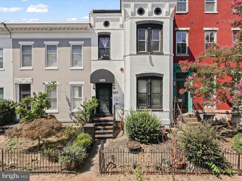 Primary Photo - 929 O St NW
