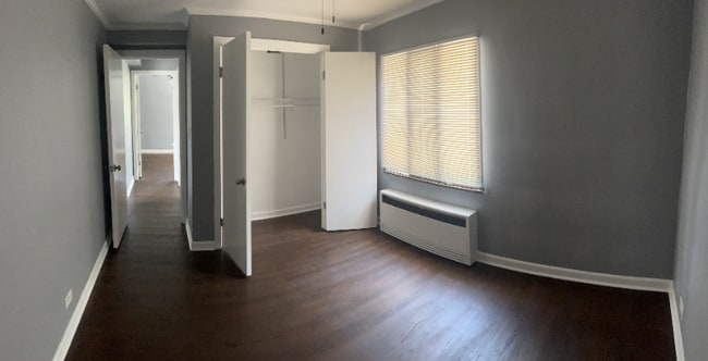 Building Photo - 10543 S Hale Ave