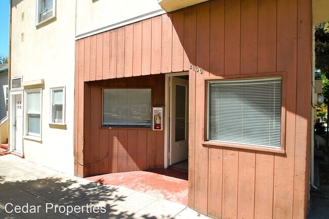 Building Photo - 2100 California St