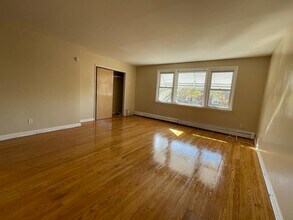 Building Photo - 28 McAdoo Ave