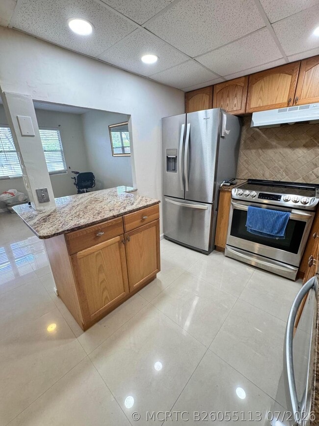 Building Photo - 1036 Harwood D