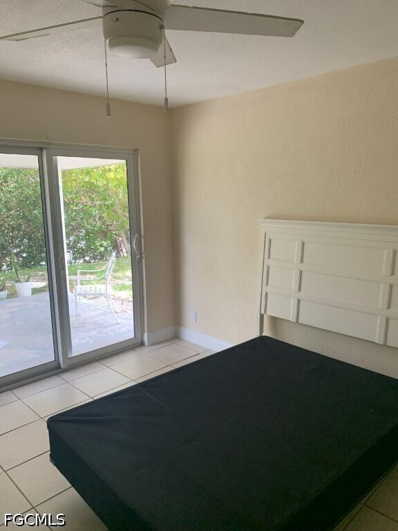 Foto del edificio - 2414 Palm Ridge Rd