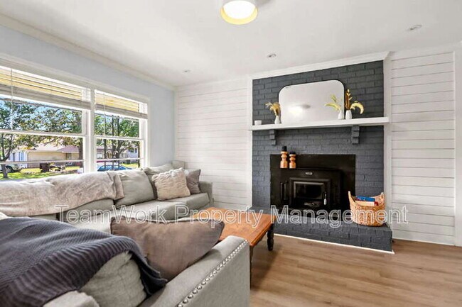 Foto del edificio - 137 Ravenell St