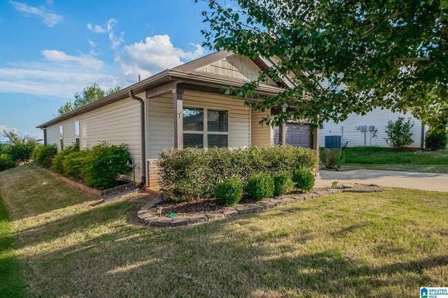 Building Photo - 125 Briar Ridge Ln