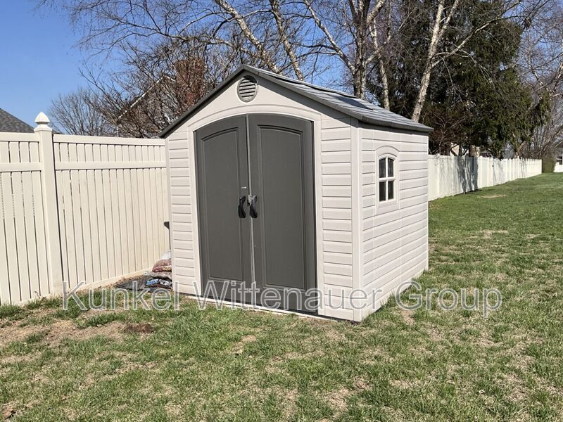 Building Photo - 714 Wheatfield Rd